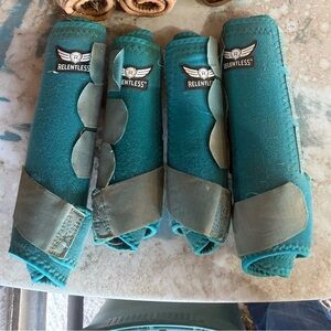 Relentless Horse Leg Wraps Set